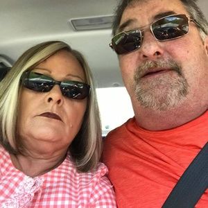 Meet your Posher, Lucillejeff